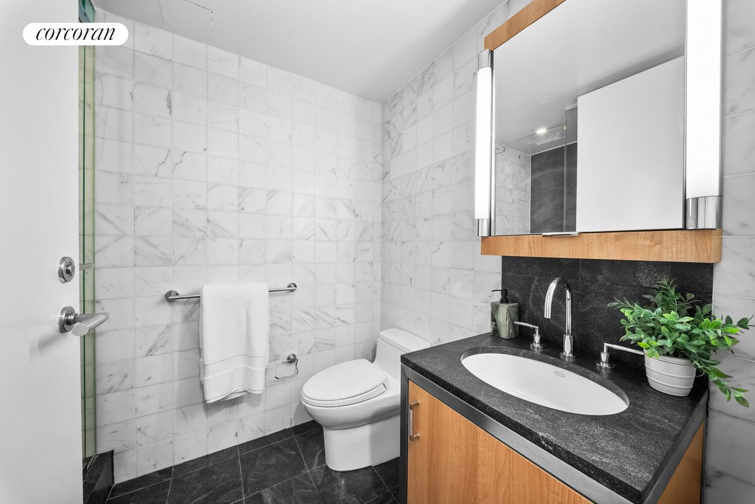 #11 photo, 100 W 58TH Street, Central Park South , NY 10019