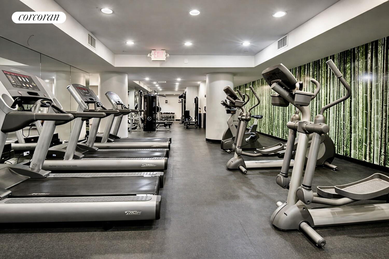 #16 photo, 100 W 58TH Street, Central Park South , NY 10019