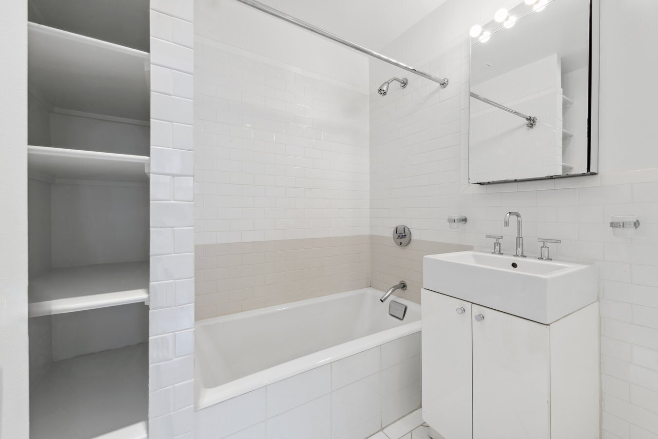 #18 photo, 54 Morton Street, West Village , NY 10014