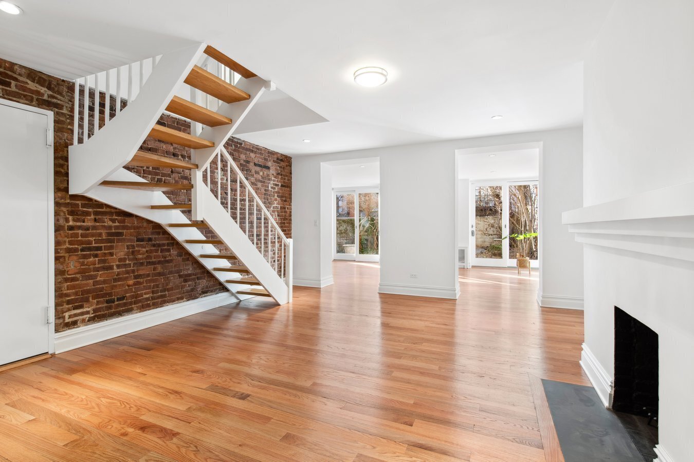 #3 photo, 54 Morton Street, West Village , NY 10014