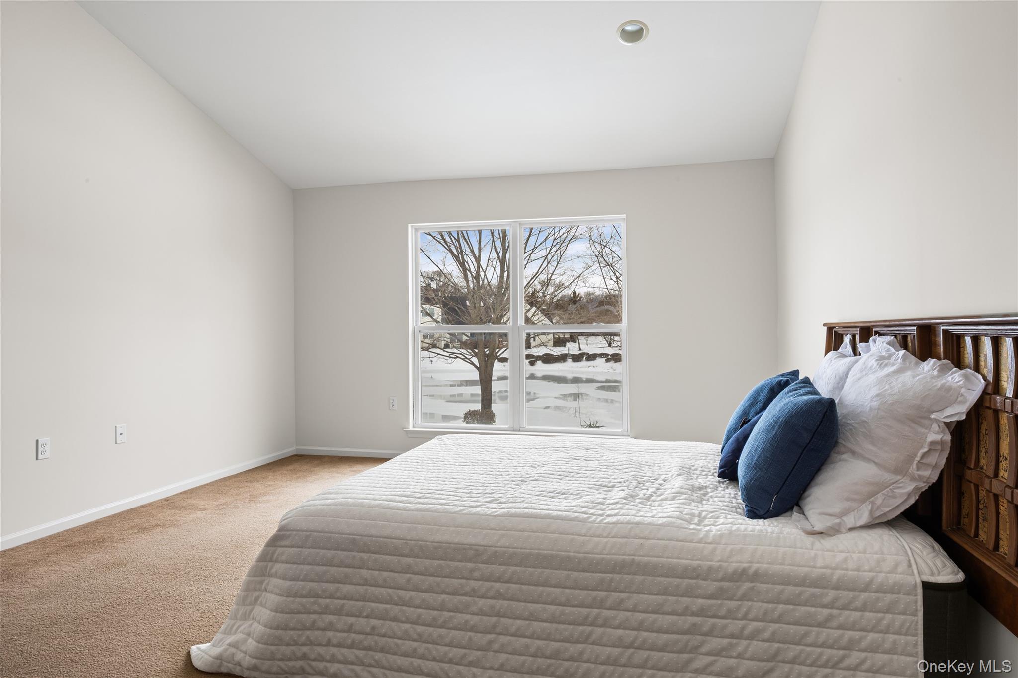 #15 photo, 1005 Constance Lane, Port Jefferson , NY 11776