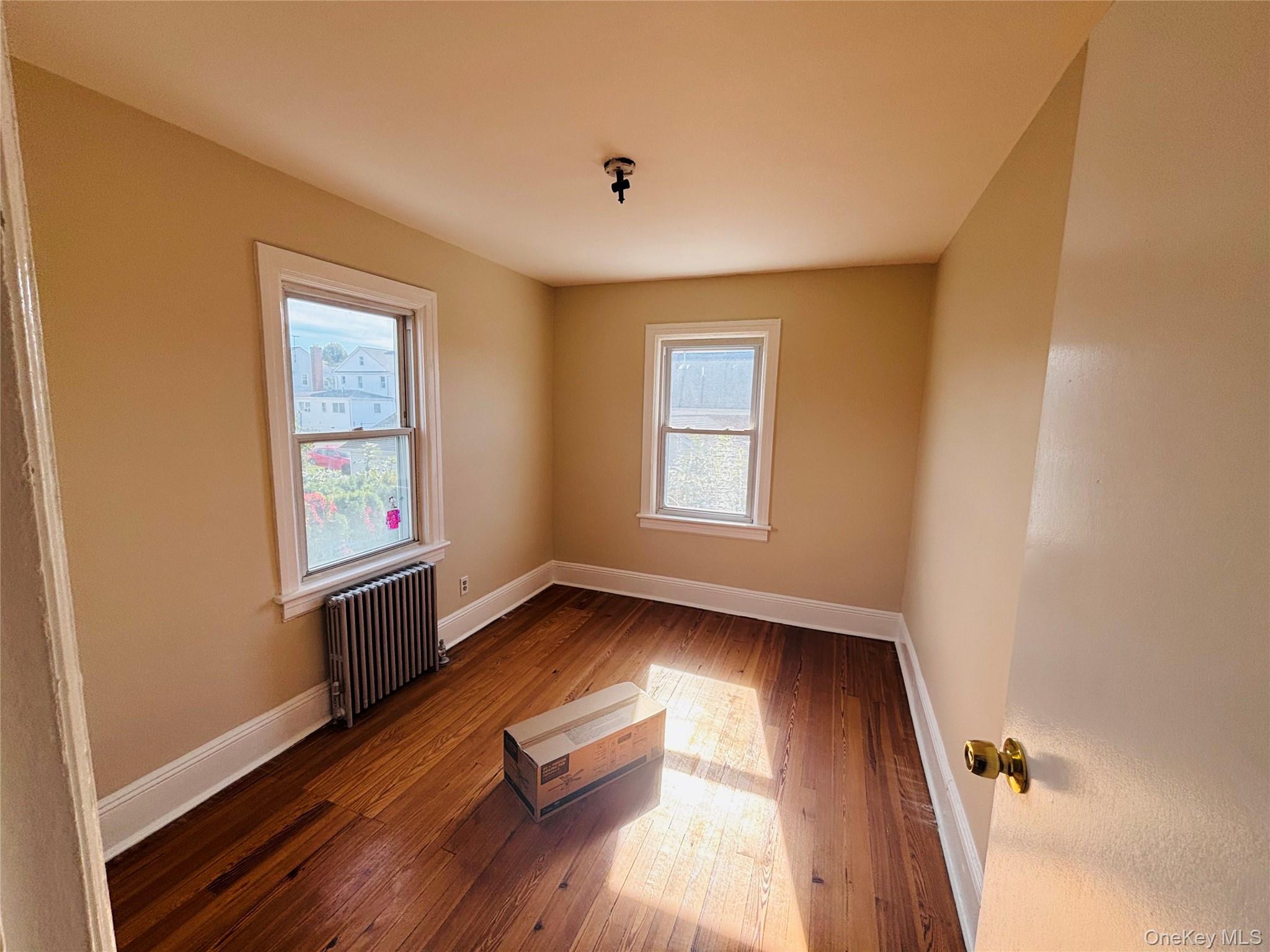 #16 photo, 14 1st Street, 長島 格崙科夫 Glen Cove , NY 11542