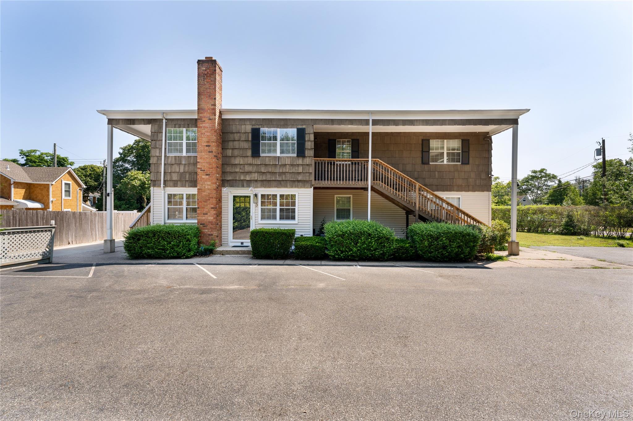 #5 photo, 40 Canoe Place Road, Hampton Bays , NY 11946