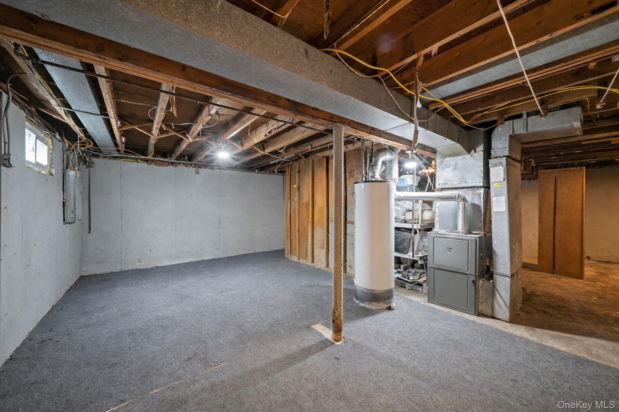 #16 photo, 24 Lantern Street, Huntington , NY 11743