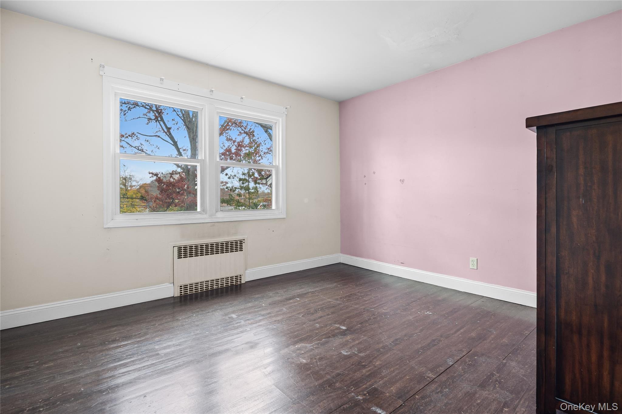 #6 photo, 1043 Wilson Boulevard, सफ़ोक काउंटी Central Islip , NY 11722