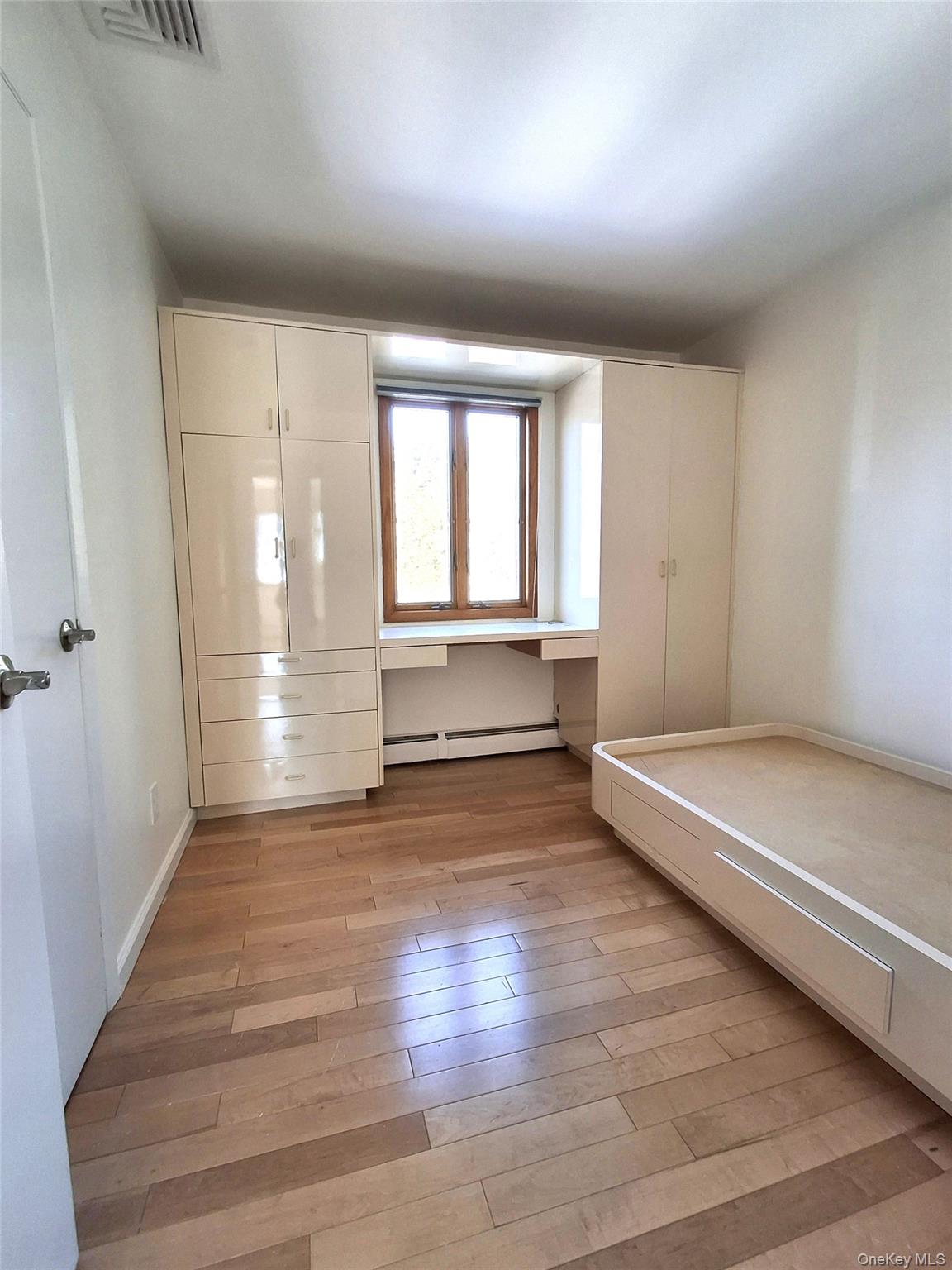 #20 photo, 342 Everard Street, 롱 아일랜드 Dix Hills , NY 11746