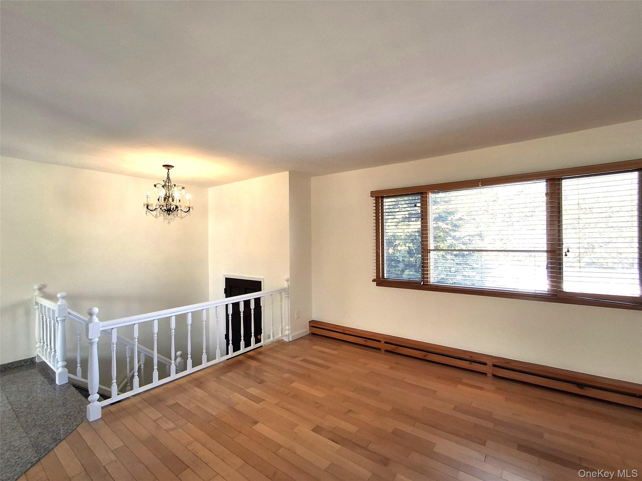 #6 photo, 342 Everard Street, 롱 아일랜드 Dix Hills , NY 11746