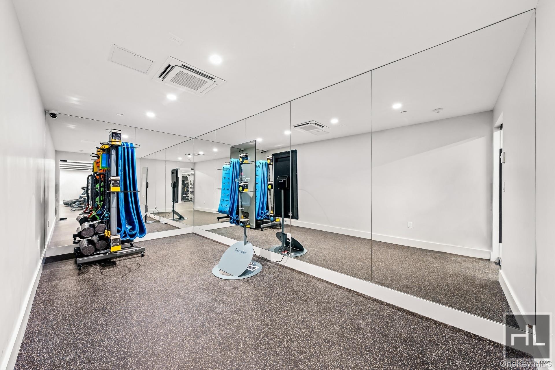 #13 photo, 91 Bruckner Boulevard, Bronx , NY 10454