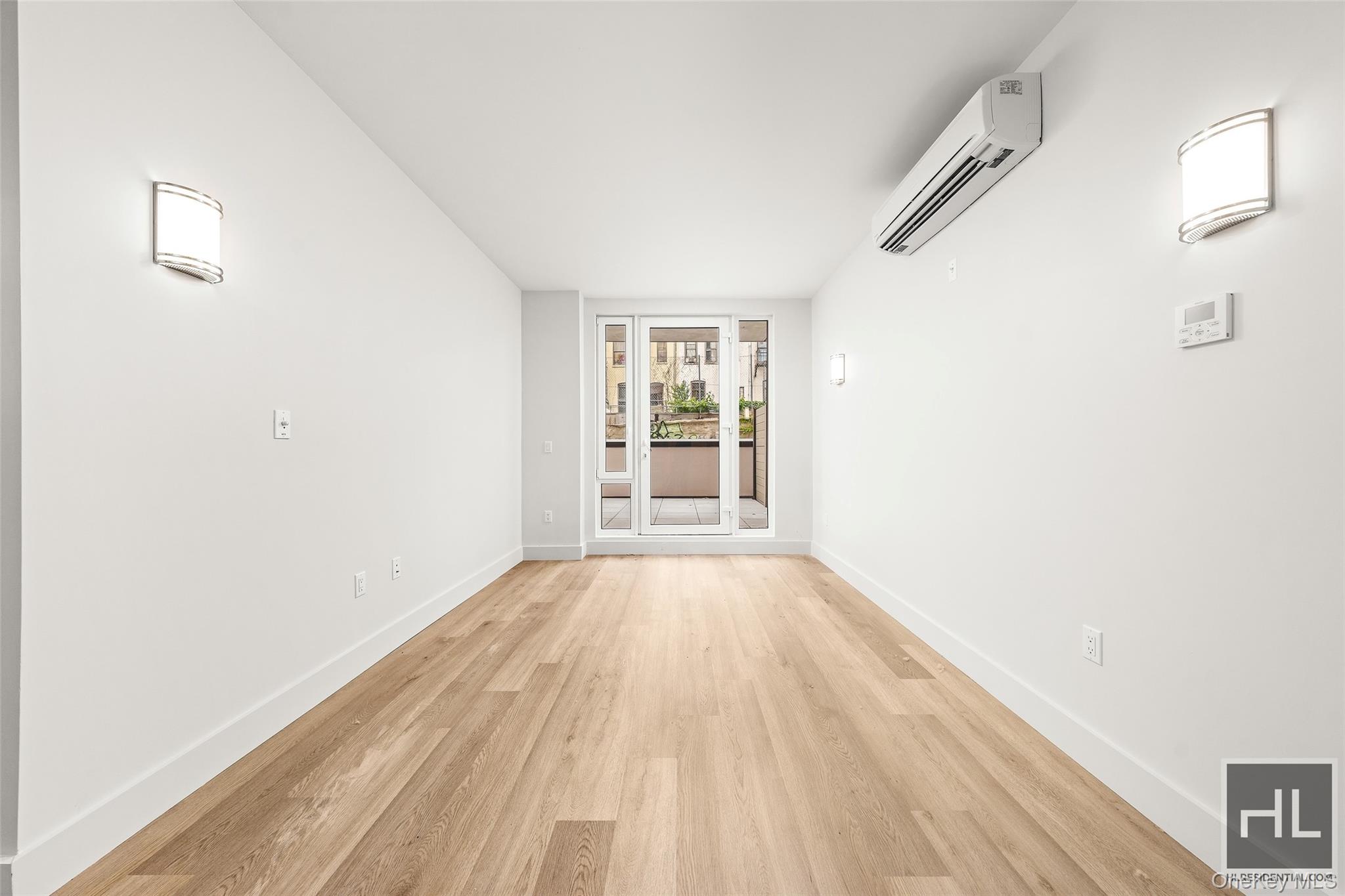 #6 photo, 91 Bruckner Boulevard, Bronx , NY 10454