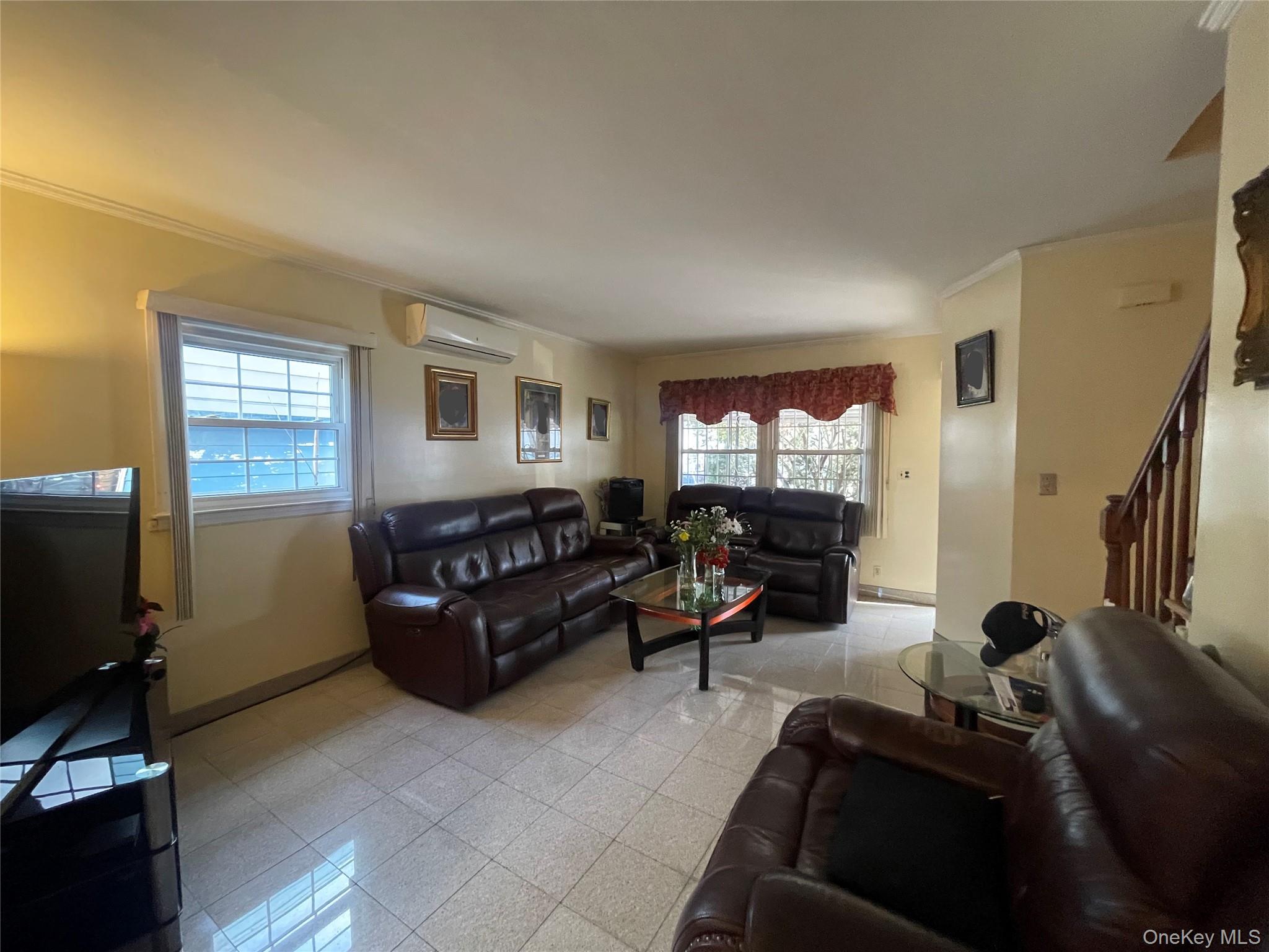 #10 photo, 111-83 41st Avenue, 皇后区 可乐娜 Corona , NY 11368