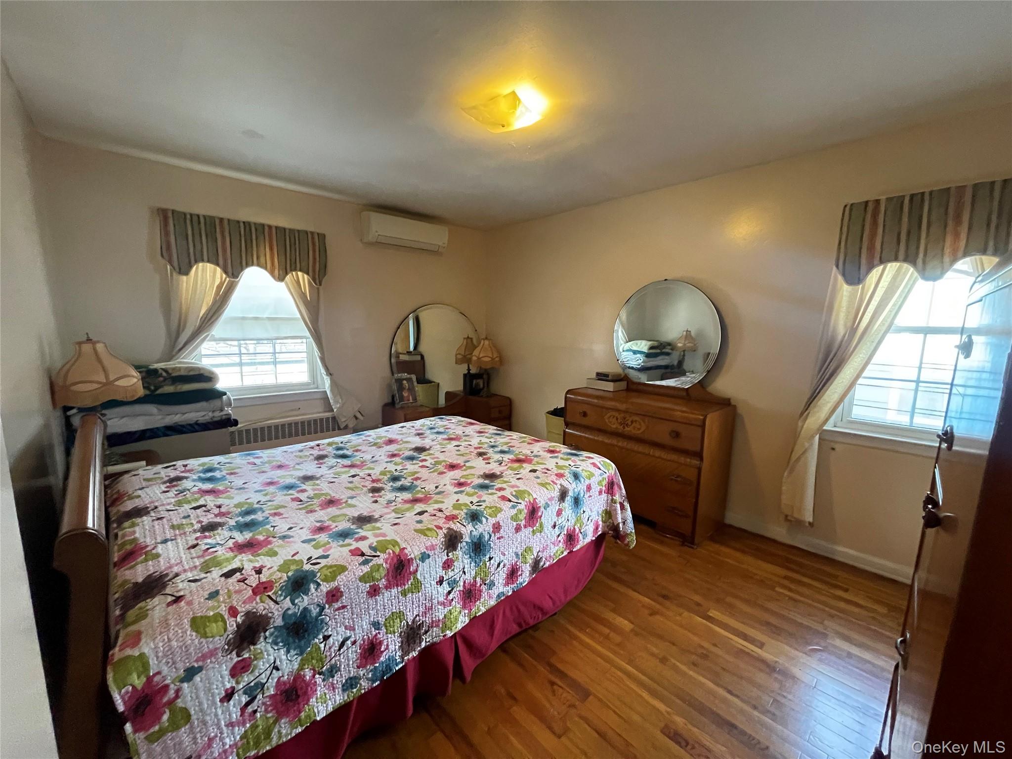 #17 photo, 111-83 41st Avenue, 皇后区 可乐娜 Corona , NY 11368