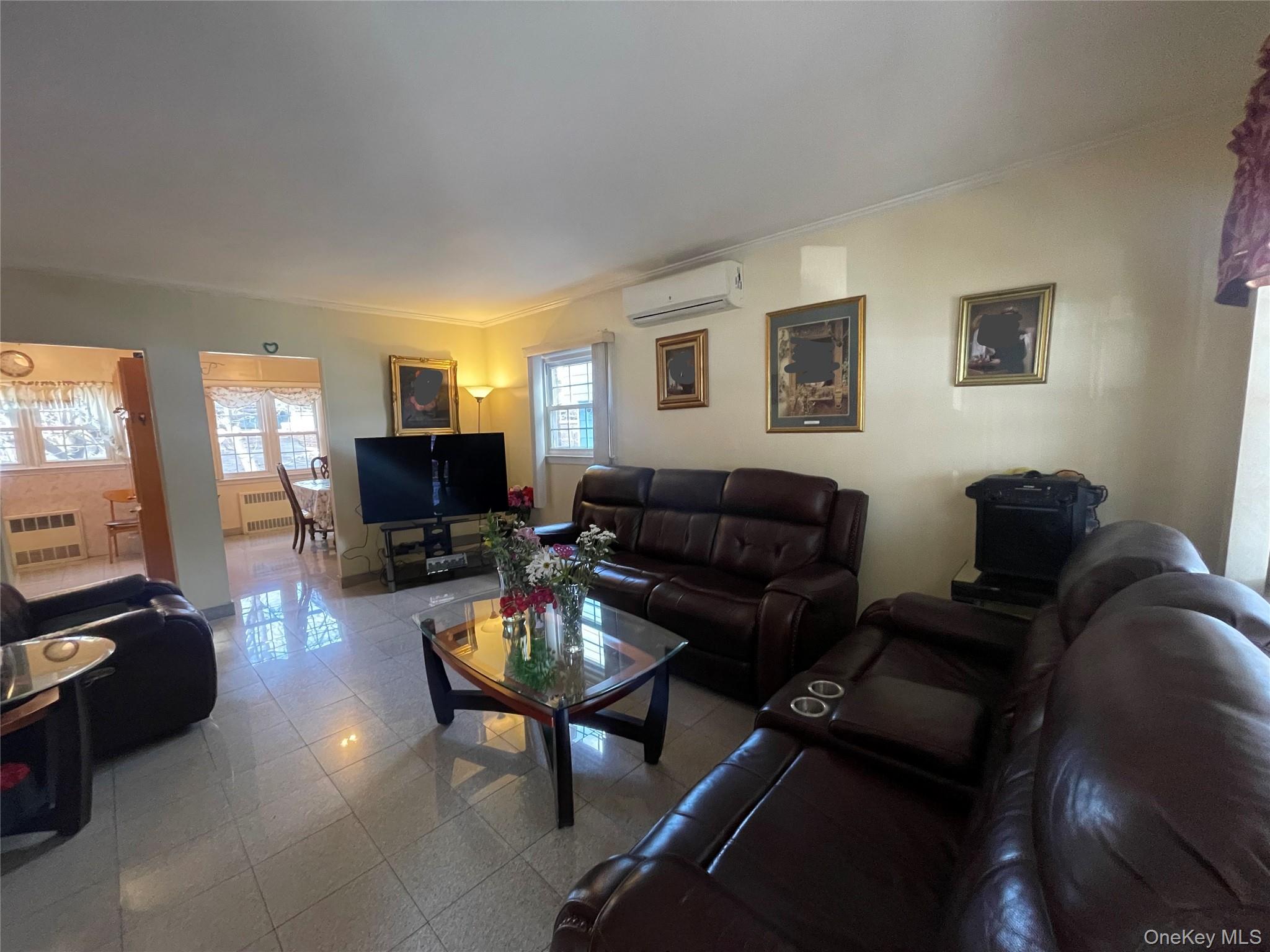 #8 photo, 111-83 41st Avenue, 皇后区 可乐娜 Corona , NY 11368