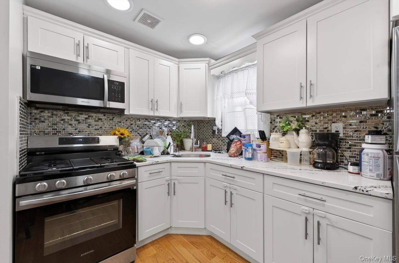 #11 photo, 16911 140th Avenue, Jamaica , NY 11434