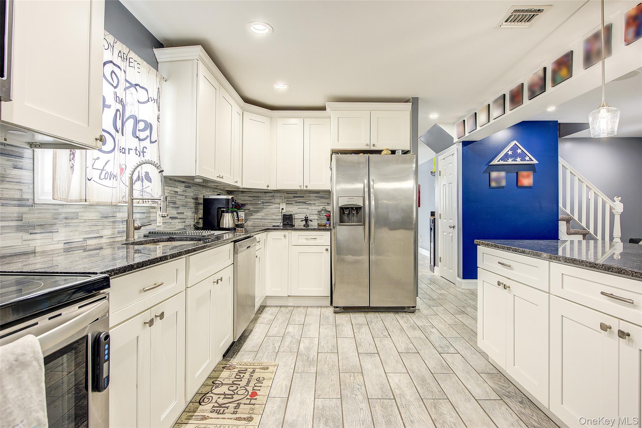 #12 photo, 1031 Jefferson Street, Baldwin , NY 11510