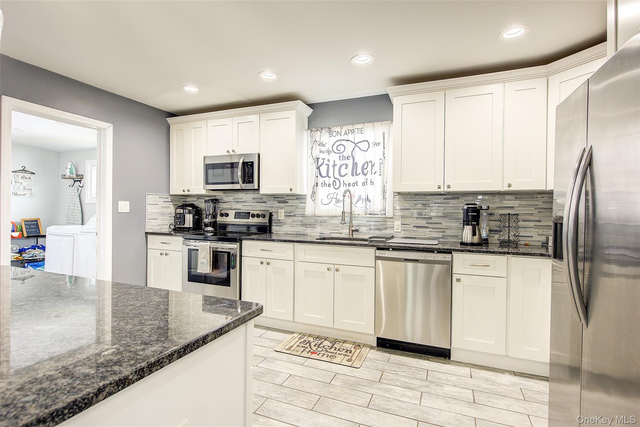 #15 photo, 1031 Jefferson Street, Baldwin , NY 11510