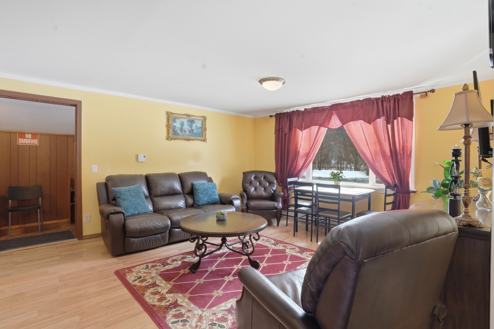 #20 photo, 8248 Main Street, Hunter , NY 12442