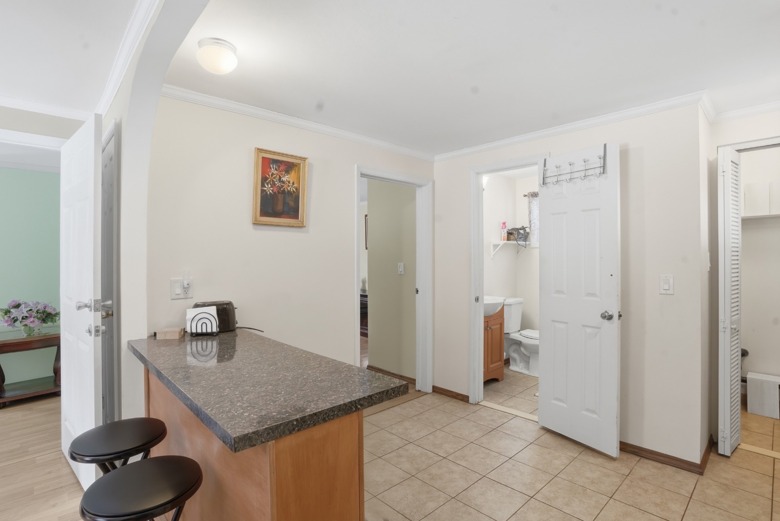 #23 photo, 8248 Main Street, Hunter , NY 12442