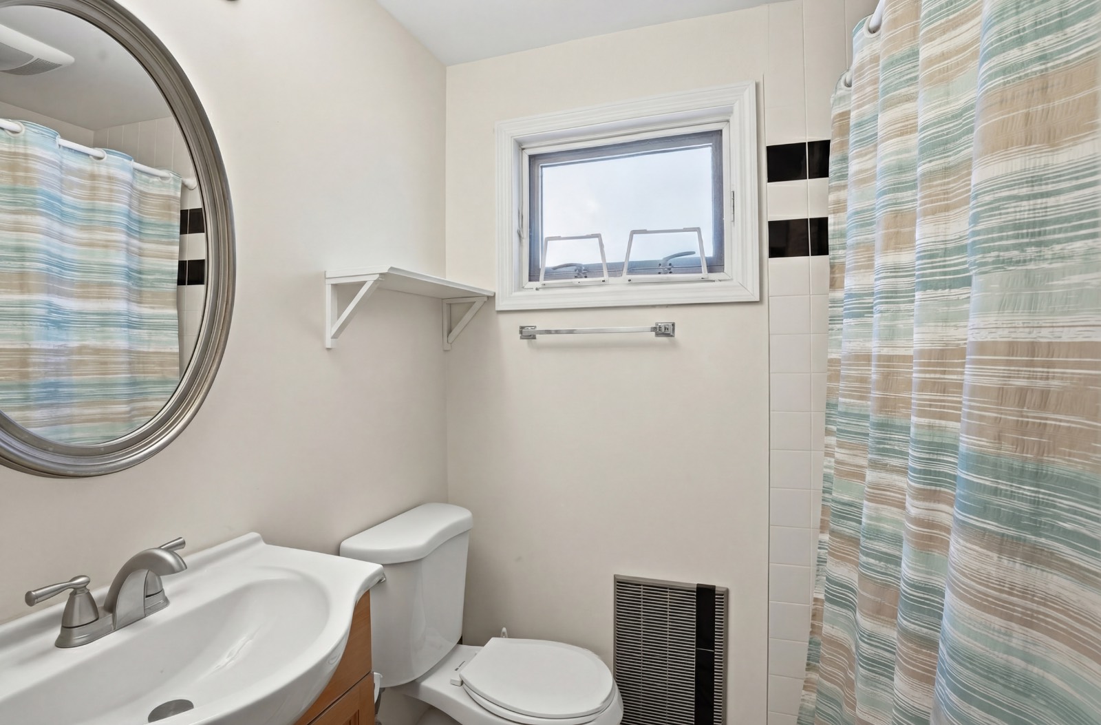 #27 photo, 8248 Main Street, Hunter , NY 12442