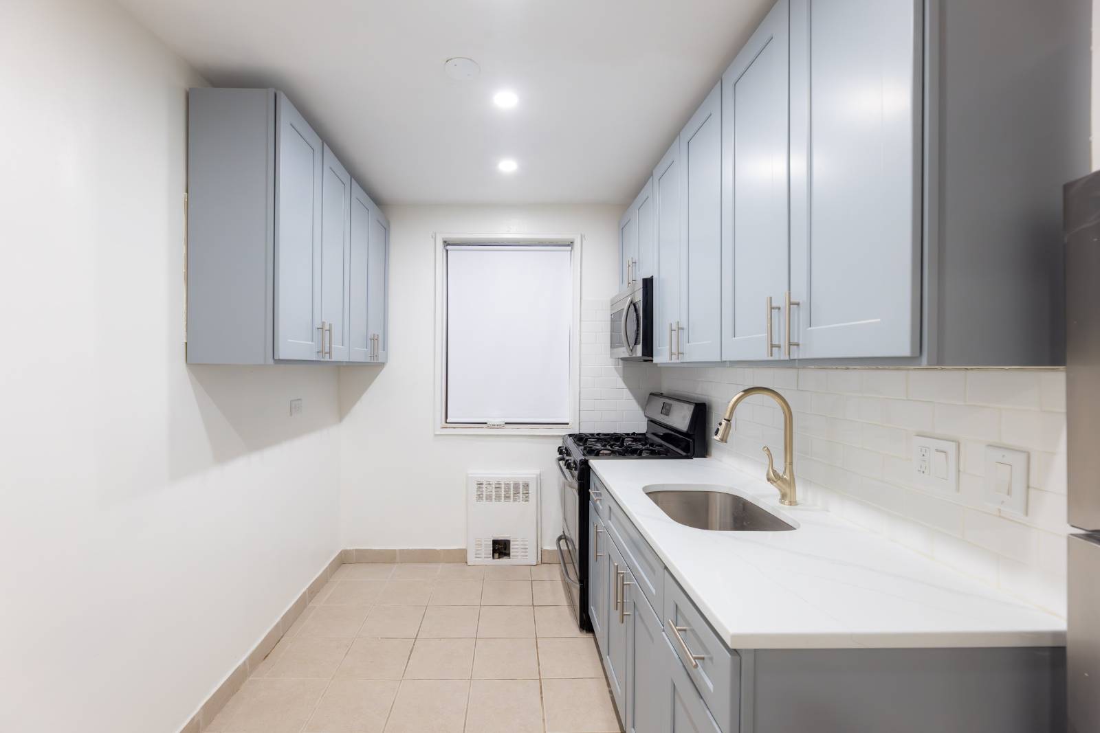 #4 photo, 131-11 Kew Gardens Road, #4E, كوينز Richmond Hill , NY 11418