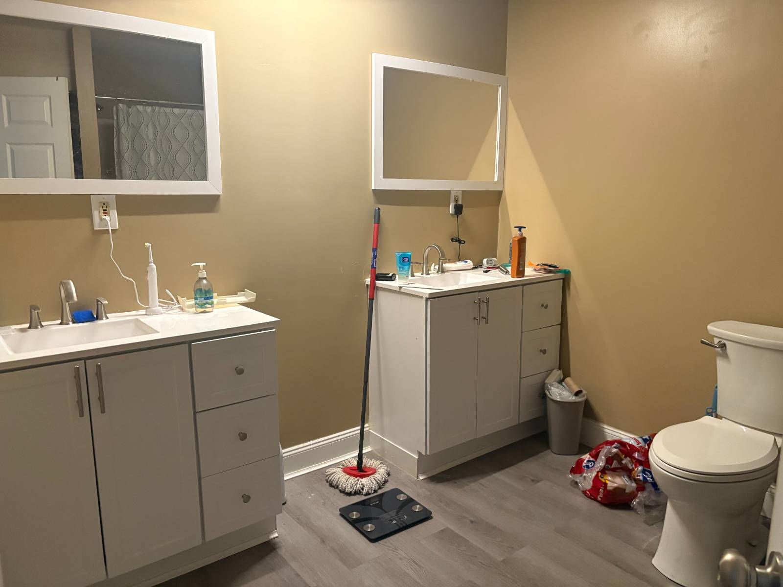 #12 photo, 347 South Pearl Street , #2nd floor, Albany , NY 12202