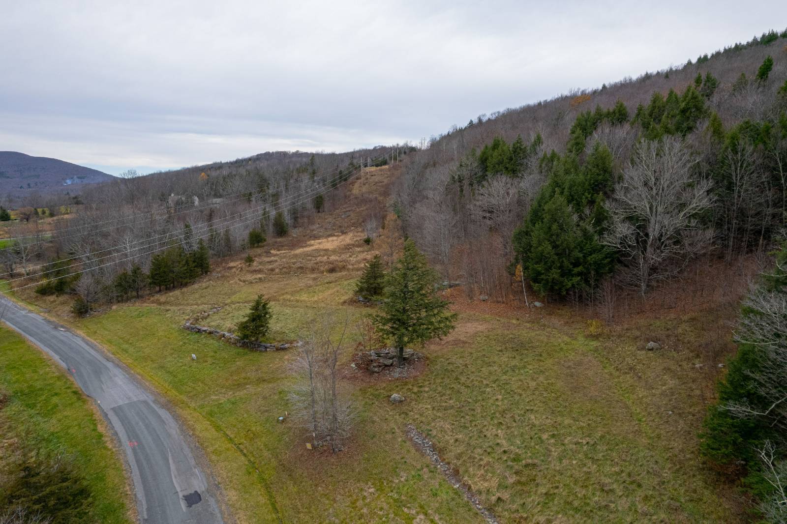 #4 photo, 326  Deer Lane, #326, Lexington , NY 12452