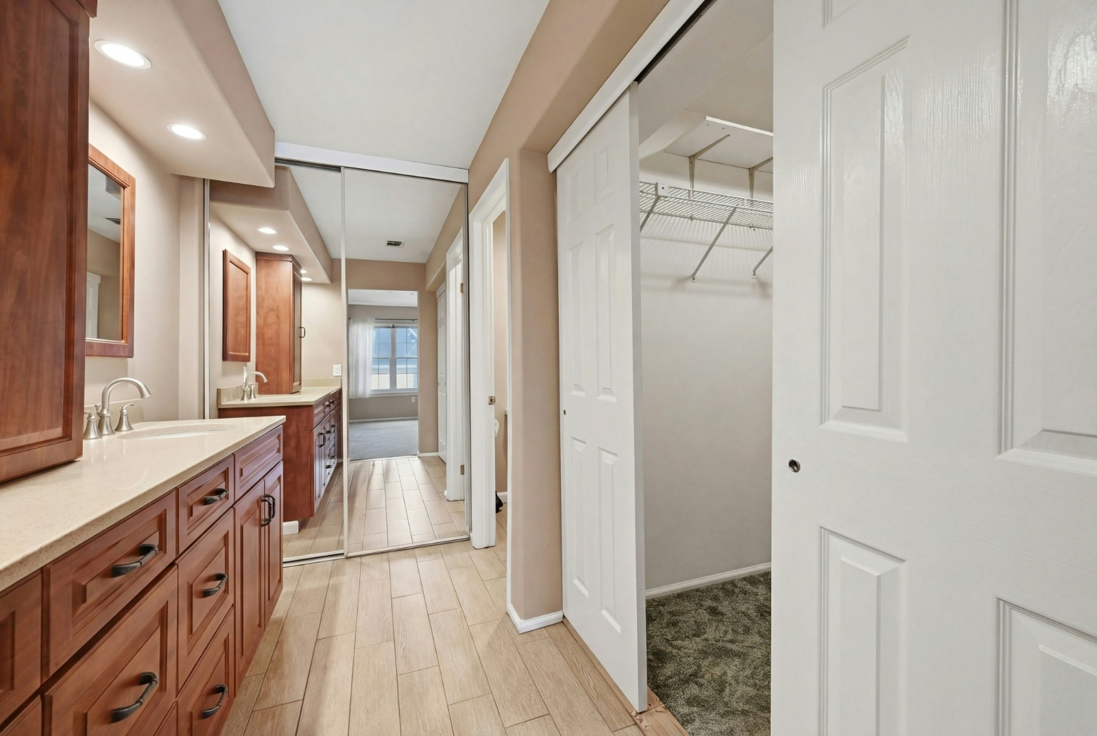 #19 photo, 2 Kismet Court, Ridge , NY 11961