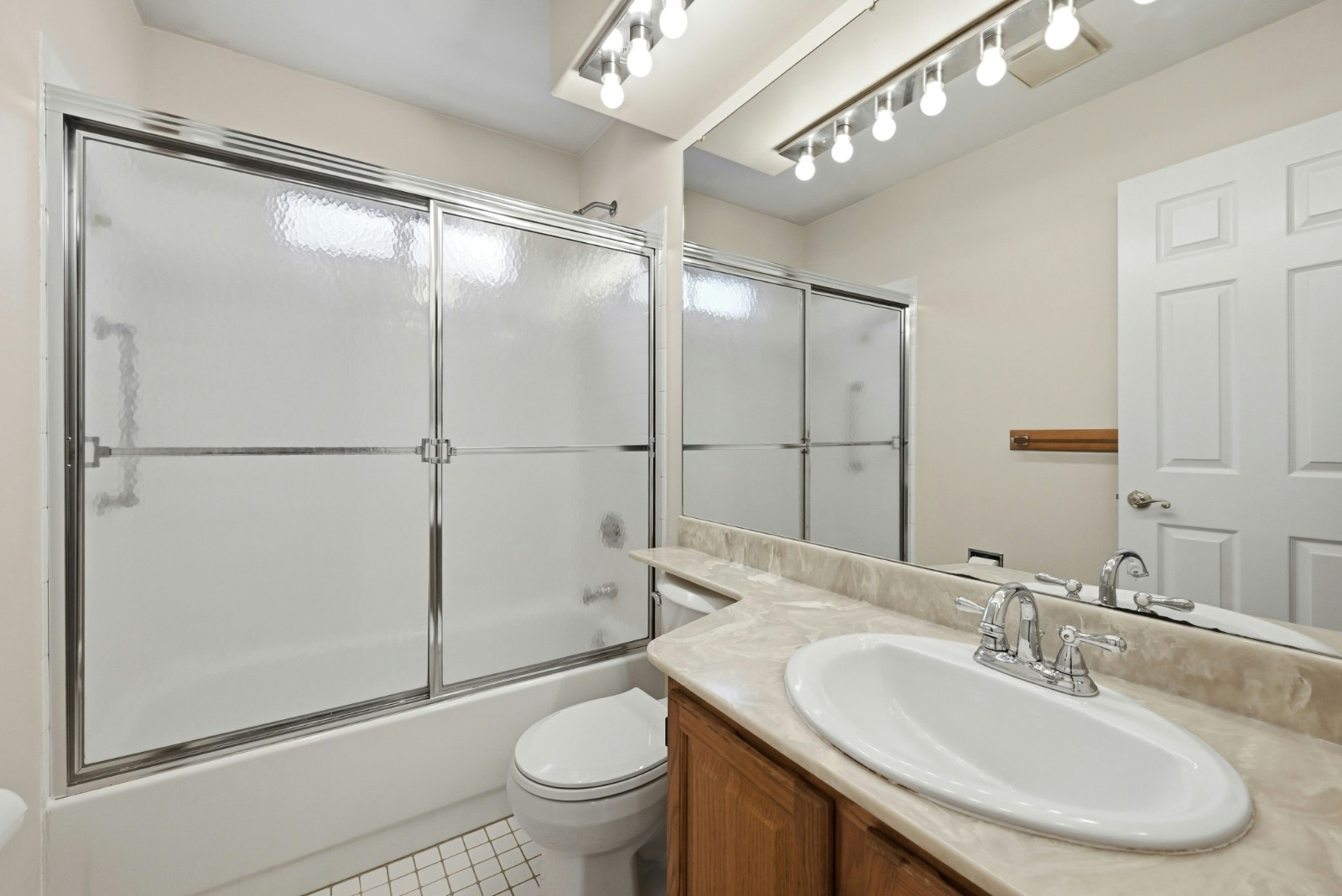 #27 photo, 2 Kismet Court, Ridge , NY 11961