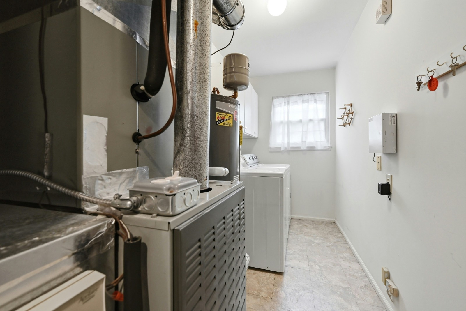 #28 photo, 2 Kismet Court, Ridge , NY 11961