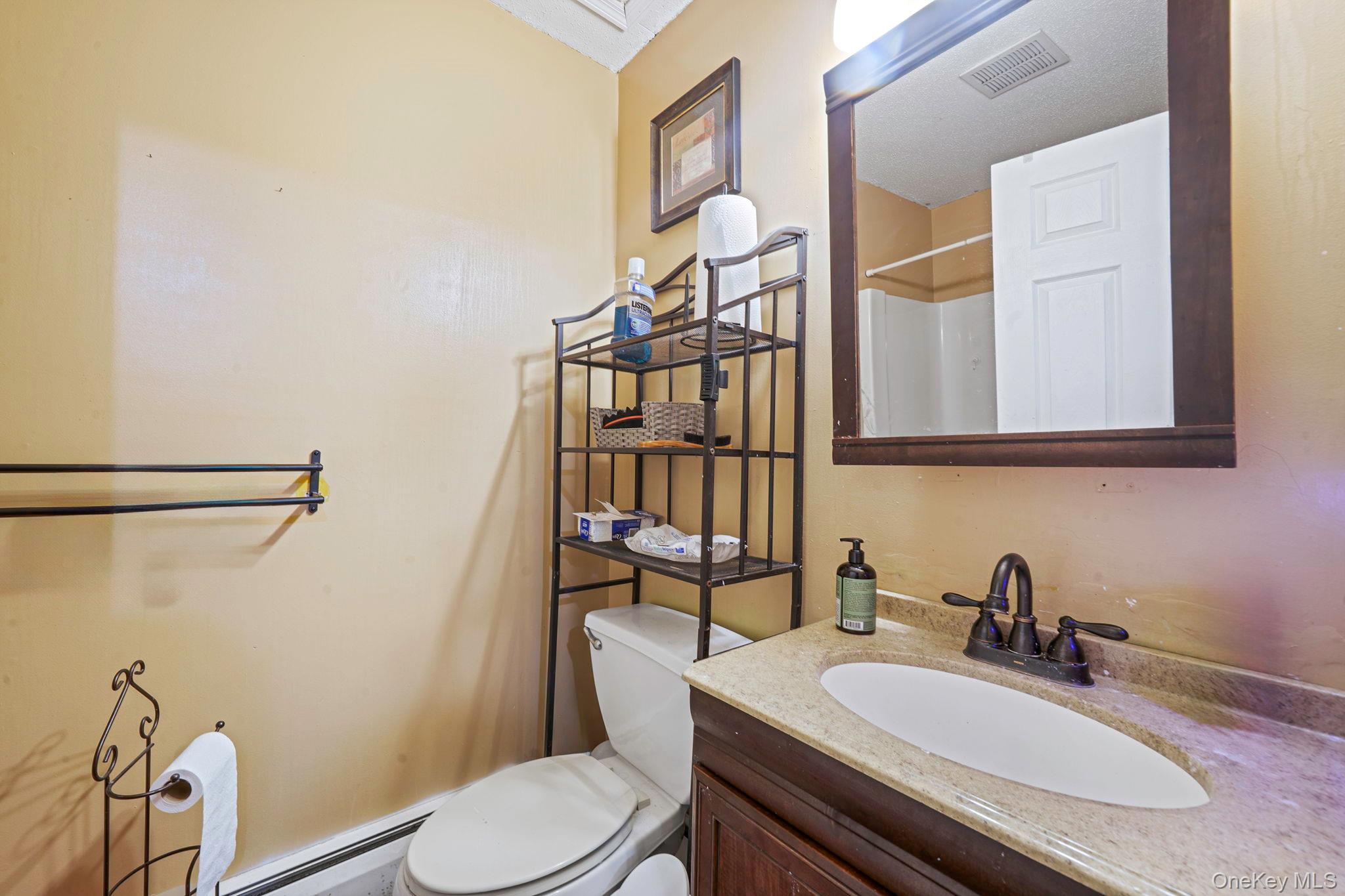 #12 photo, 485 Essex Street, Brooklyn , NY 11208