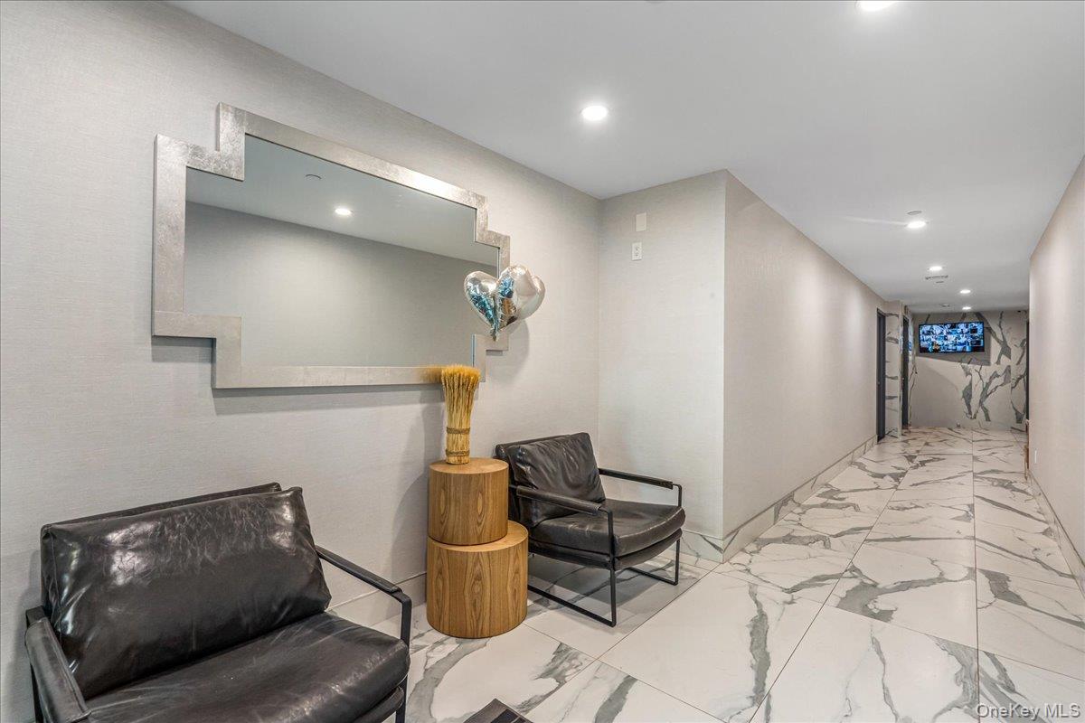 #12 photo, 2809 39th Avenue, Long Island City , NY 11101