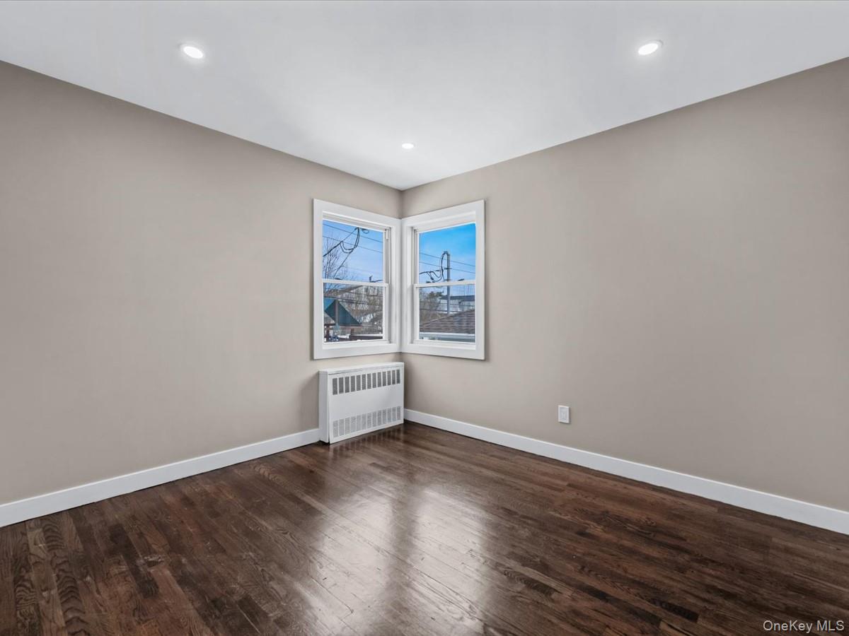 #10 photo, 4057 Eve Drive, Нассау ‖ Seaford , NY 11783