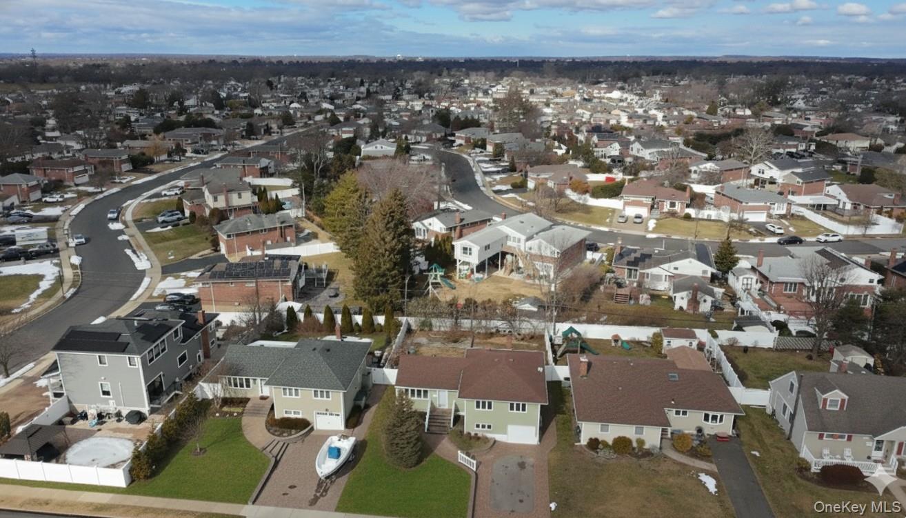 #18 photo, 4057 Eve Drive, Нассау ‖ Seaford , NY 11783