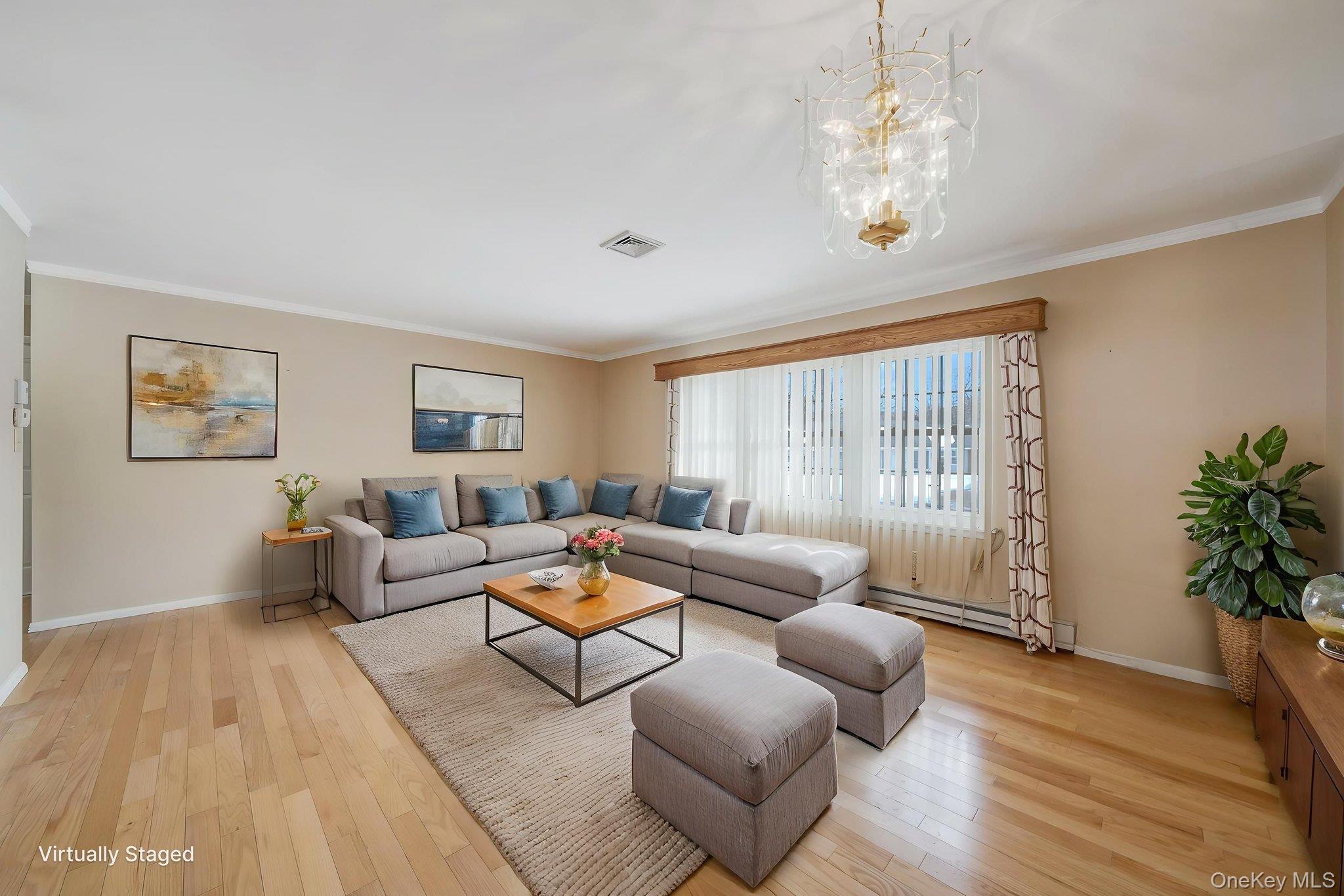 #14 photo, 61 Enfield Court, מחוז סאפוק Ridge , NY 11961