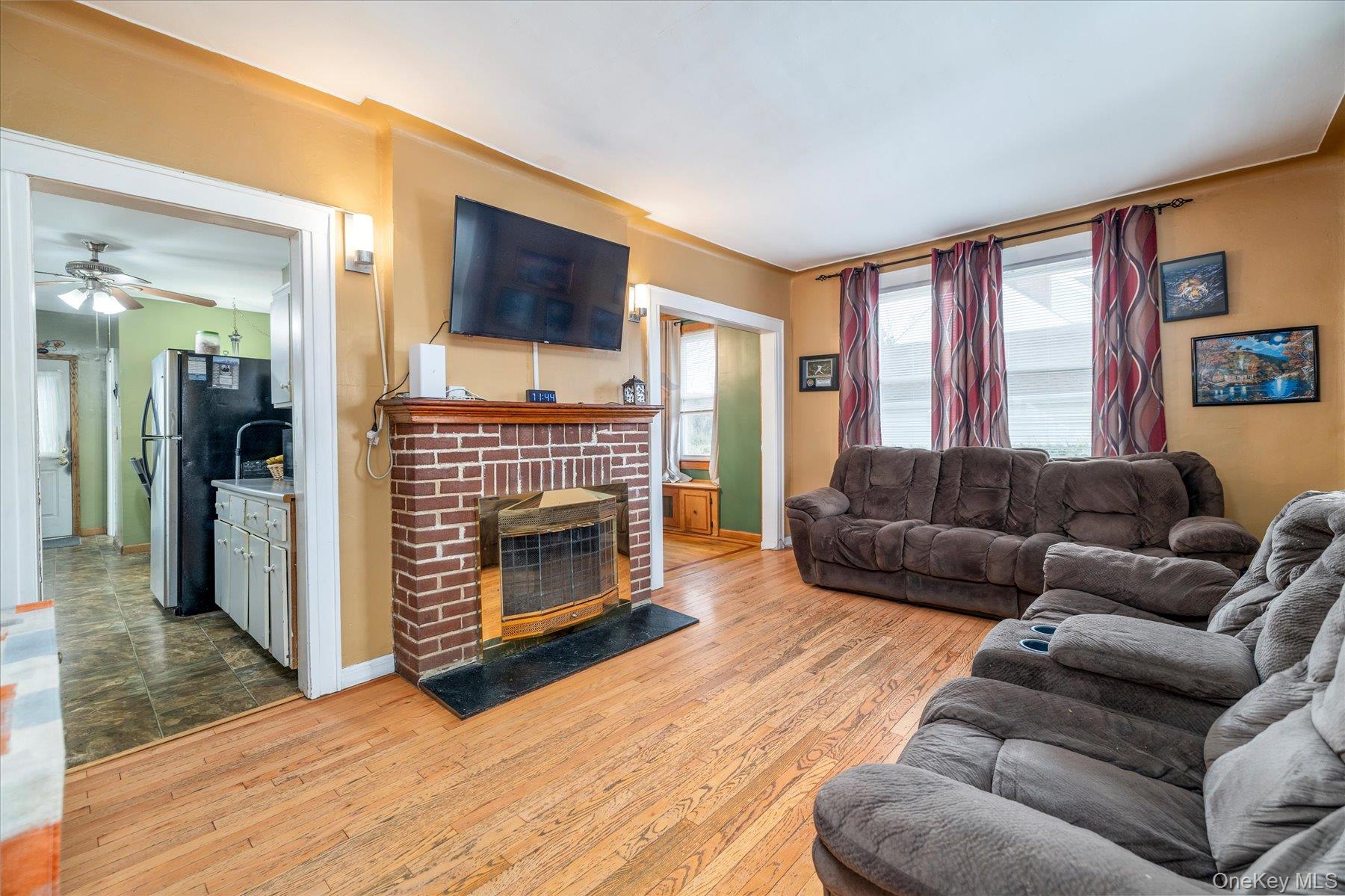 #3 photo, 36 Hudson Avenue, Нассау ‖ Valley Stream , NY 11580