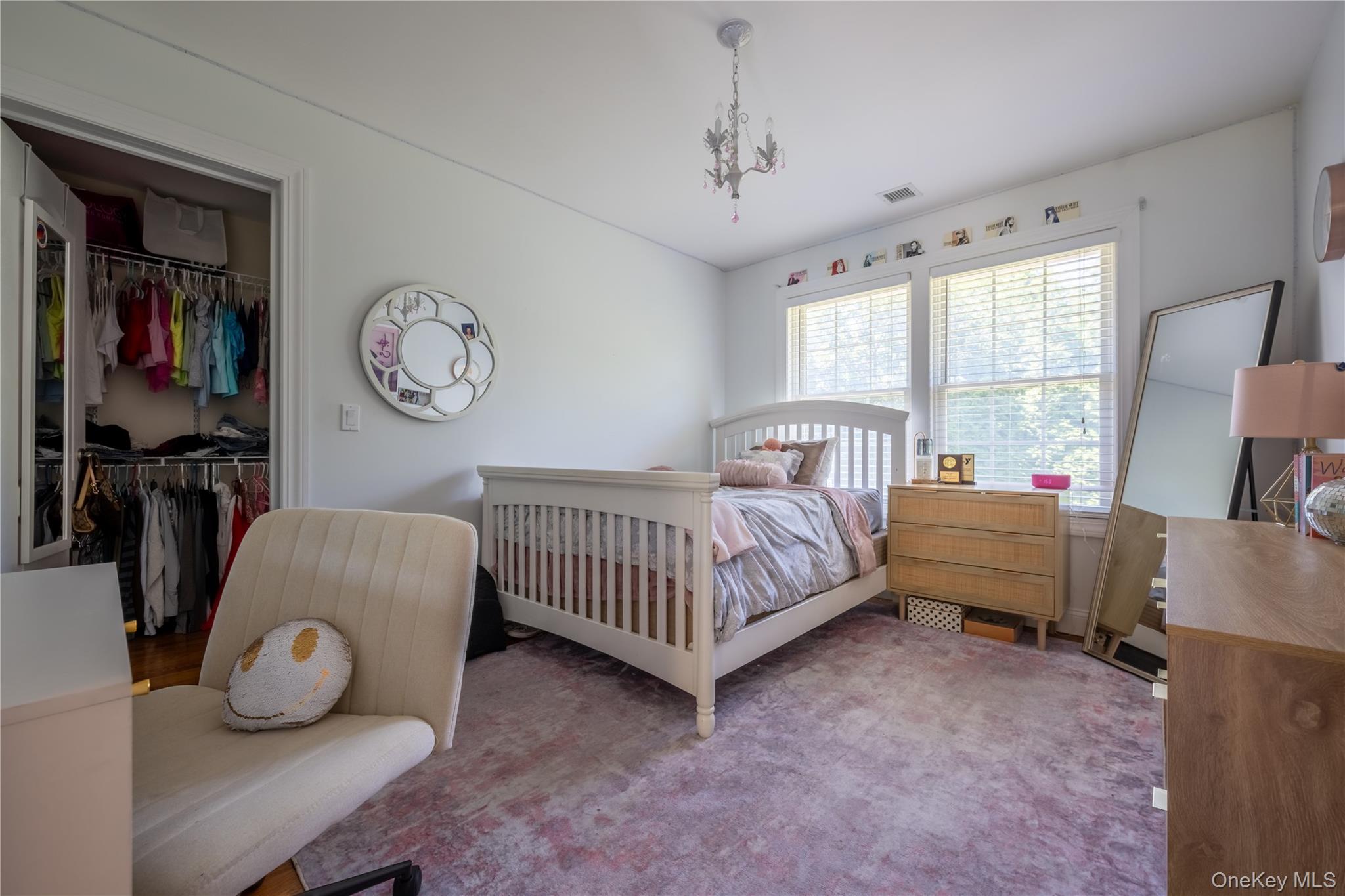 #11 photo, 50A S Phillips Avenue, מחוז סאפוק Remsenburg , NY 11960