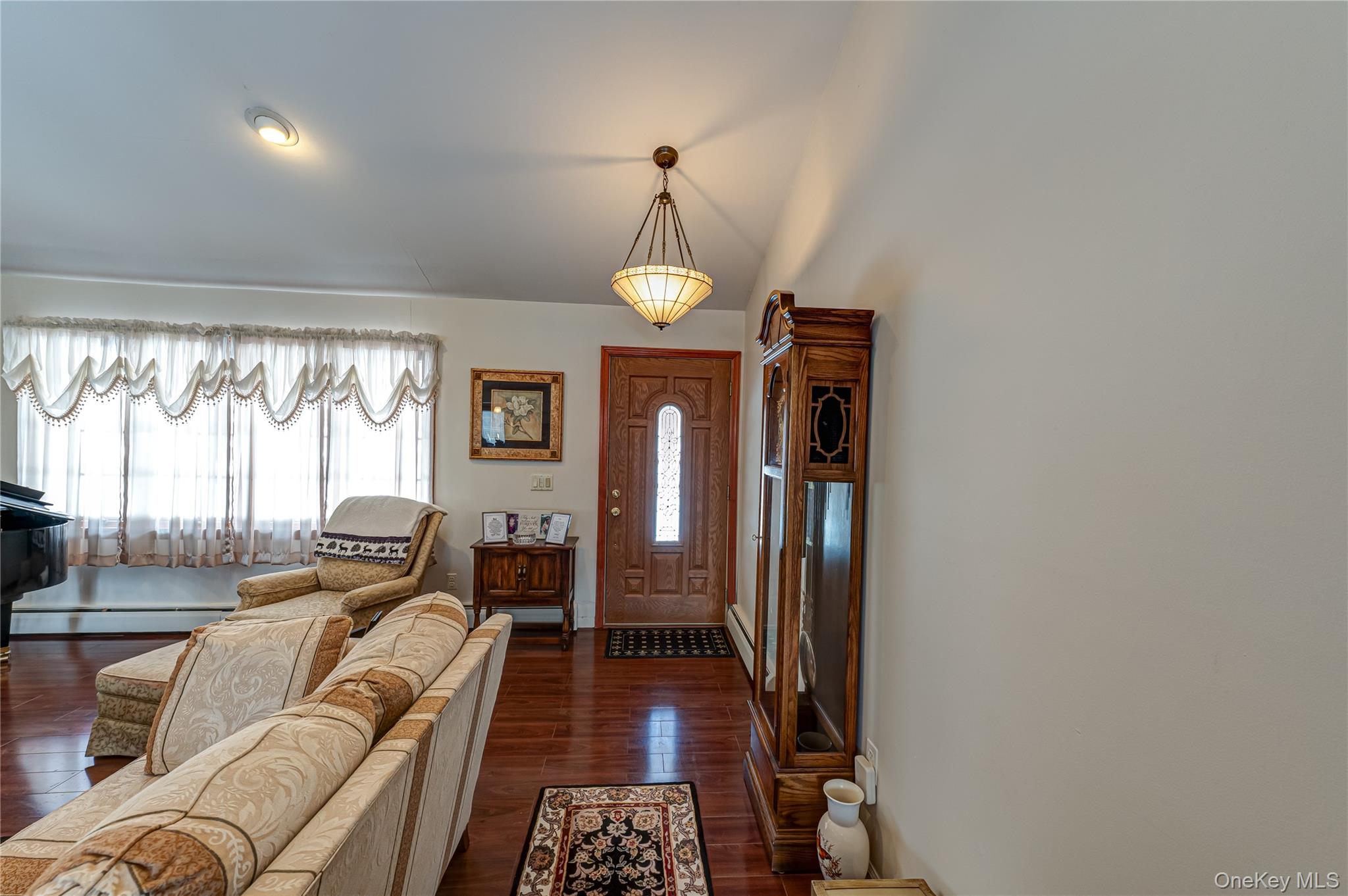 #11 photo, 9 Storybook Lane, 롱 아일랜드 Saint James , NY 11780