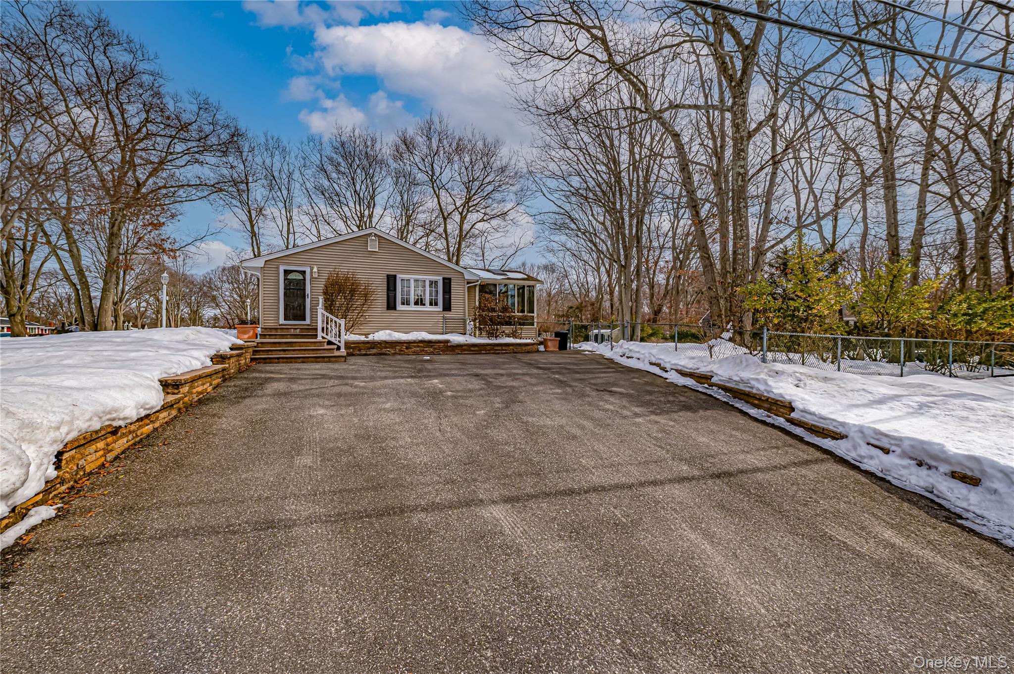 #7 photo, 9 Storybook Lane, 롱 아일랜드 Saint James , NY 11780