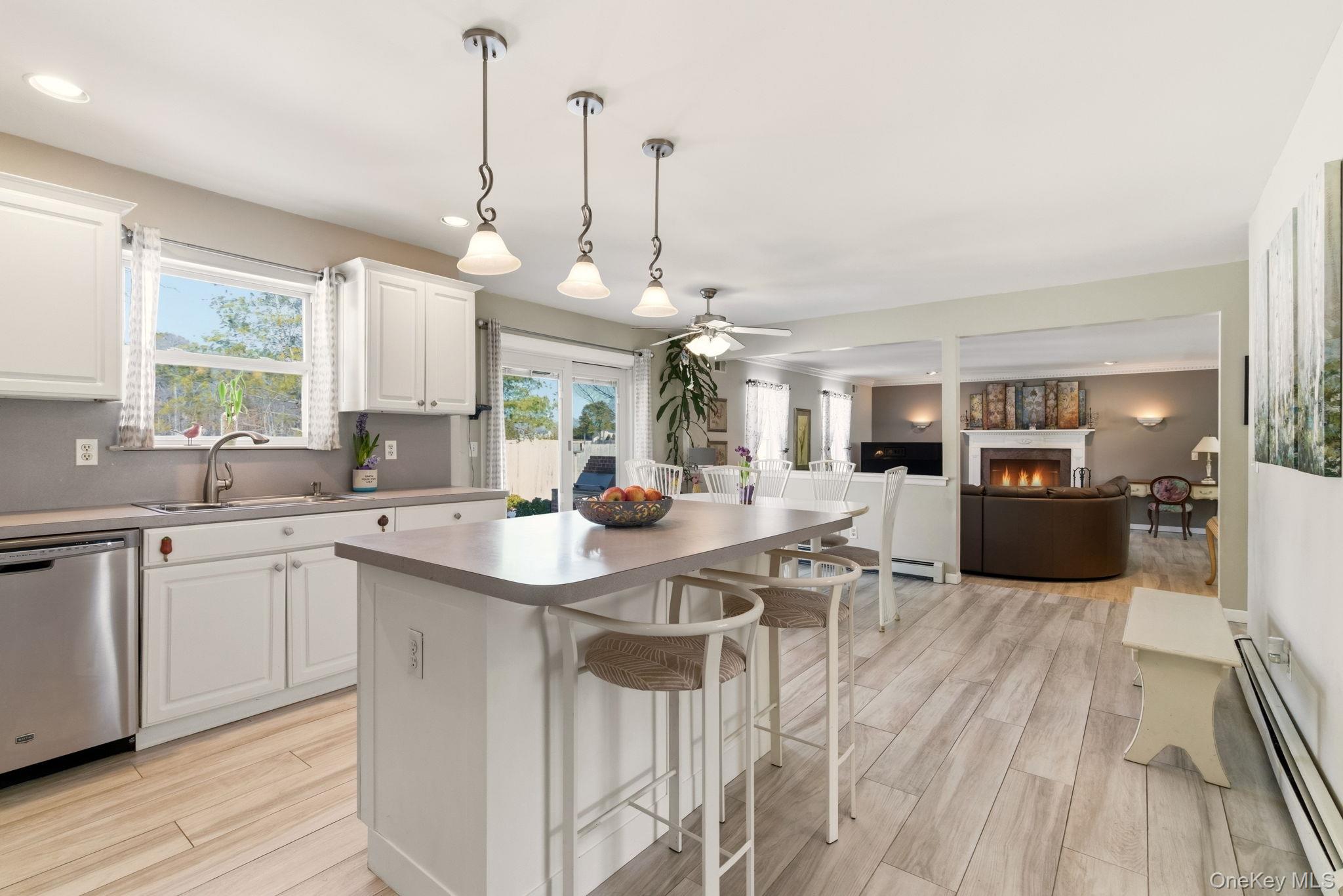 #12 photo, 15 Alyssa Court, Holbrook , NY 11741