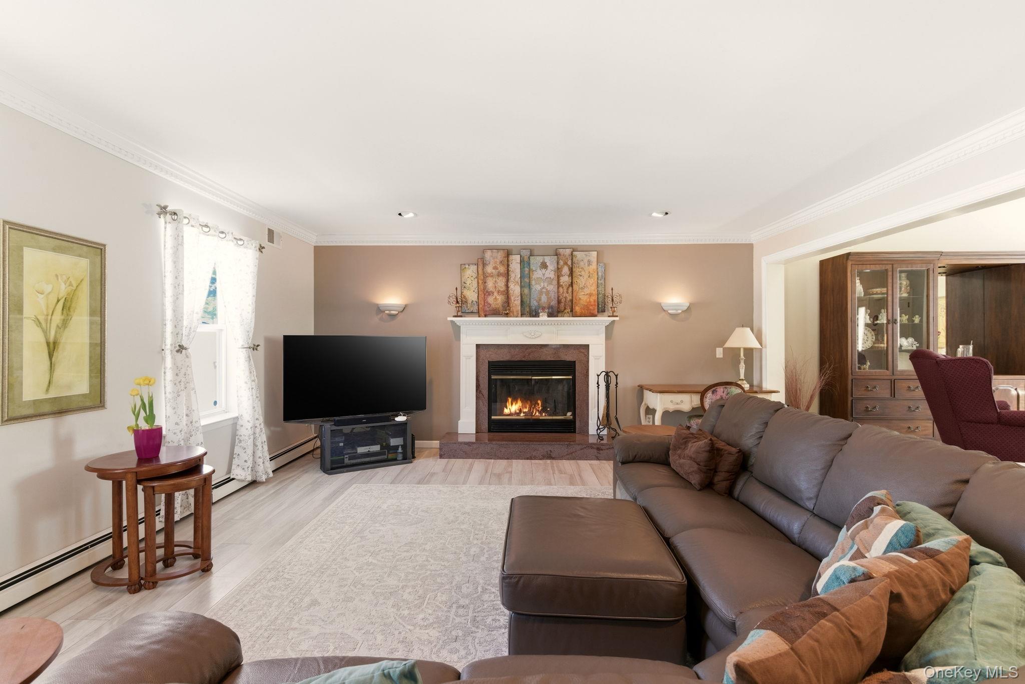 #8 photo, 15 Alyssa Court, Holbrook , NY 11741