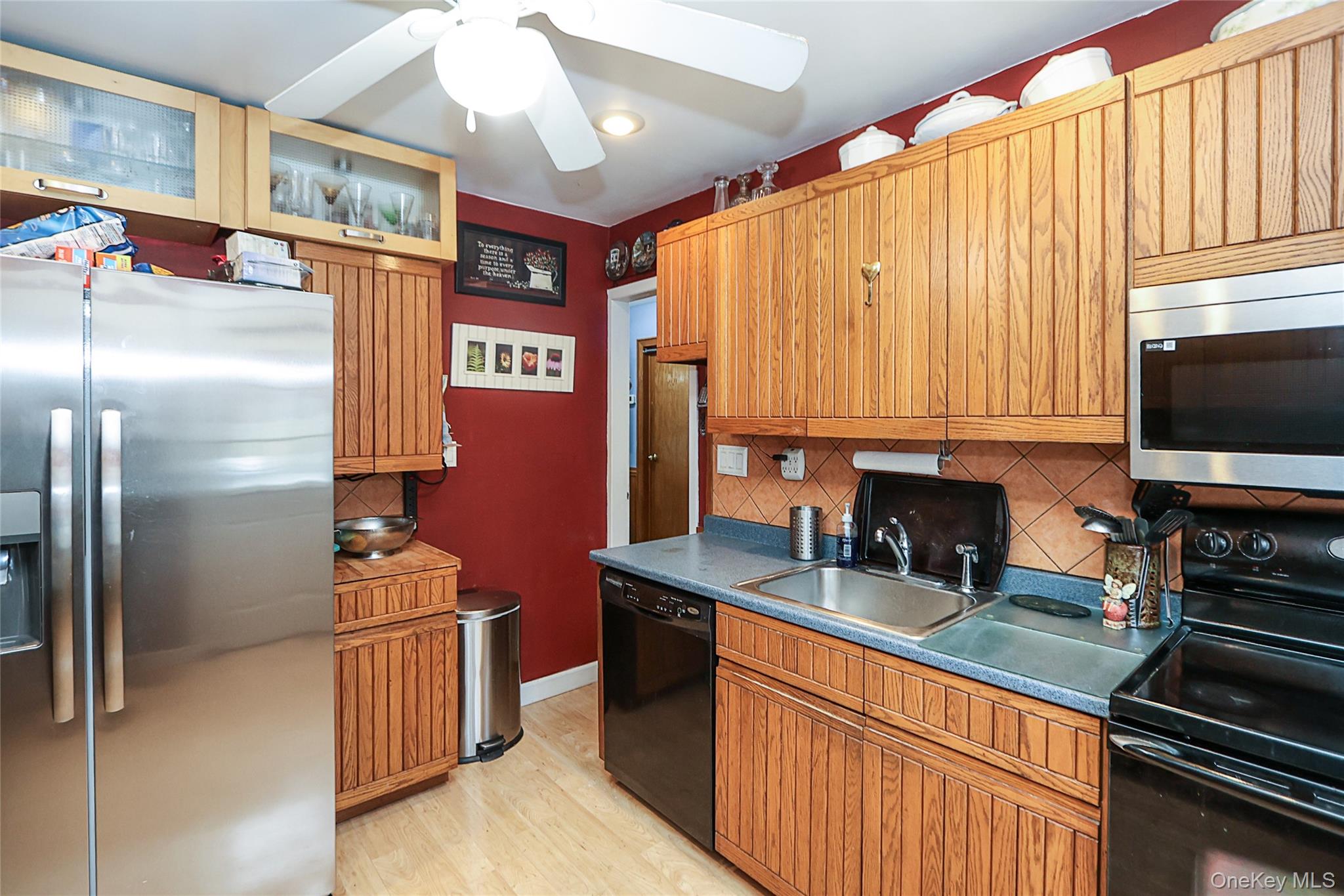 #17 photo, 48 Pine Street, Нассау ‖ Hicksville , NY 11801