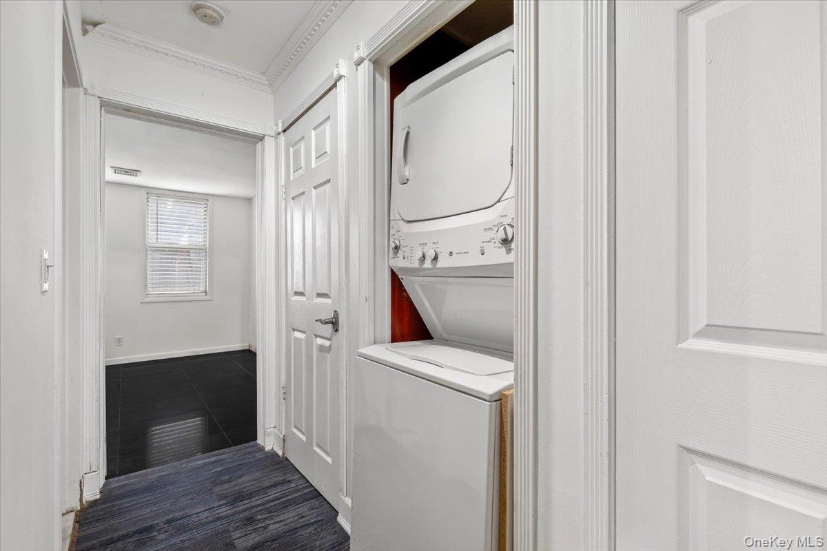 #16 photo, 233 Sunset Boulevard, Бронкс ‖ Bronx , NY 10473