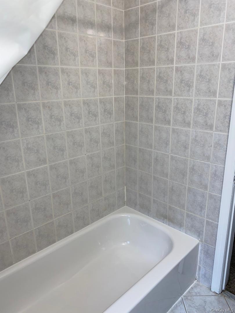 #10 photo, 56 Millspaugh Lane, Bardonia , NY 10954