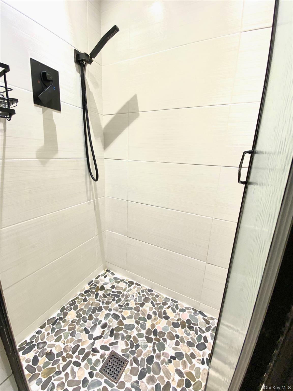 #14 photo, 190 E Mosholu Parkway, Бронкс ‖ Bronx , NY 10458