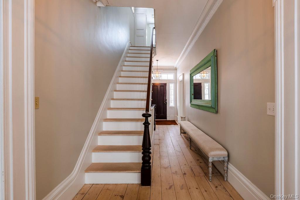 #7 photo, 3705 Main Street, Stone Ridge , NY 12484