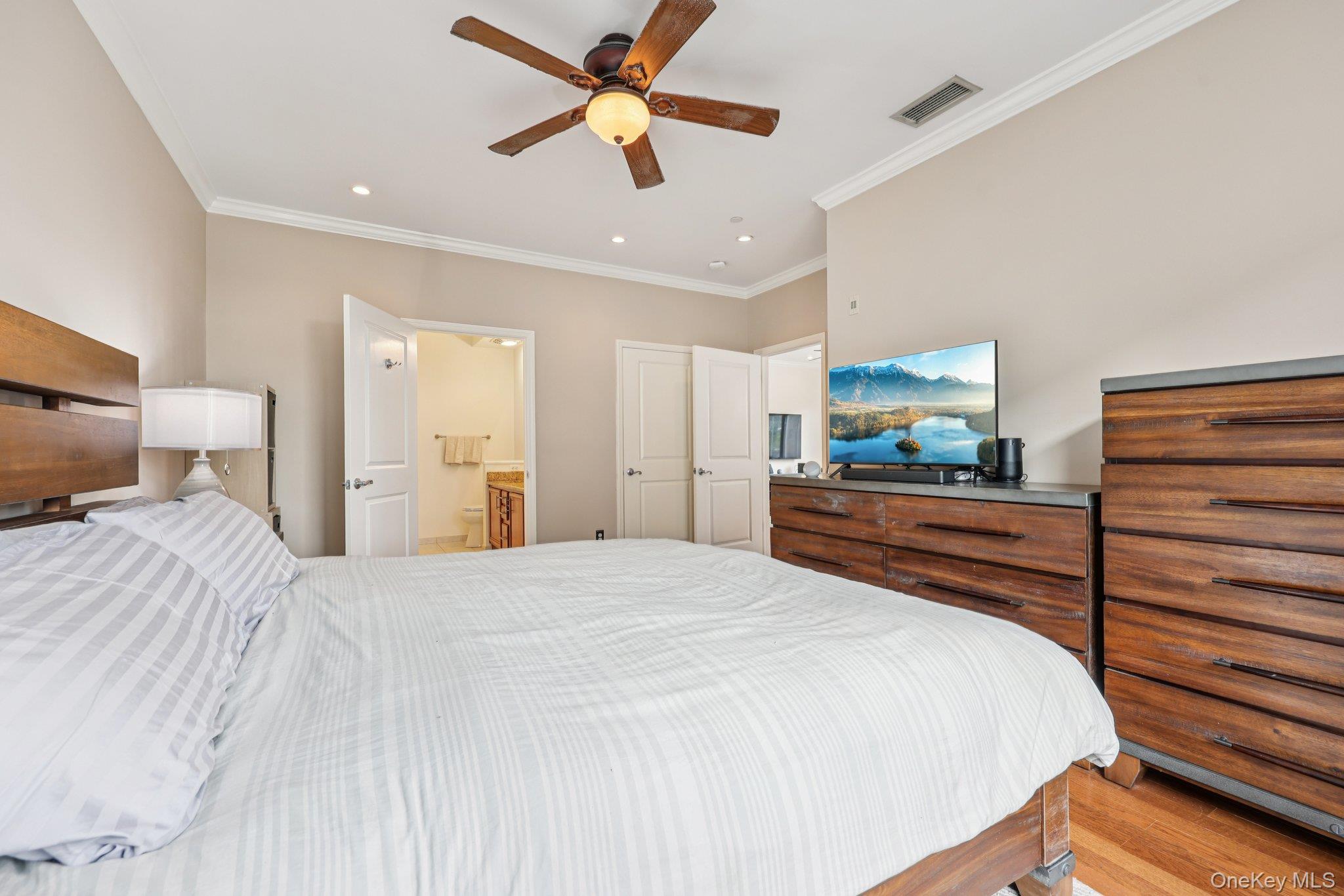 #10 photo, 410 Westchester Avenue, Port Chester , NY 10573