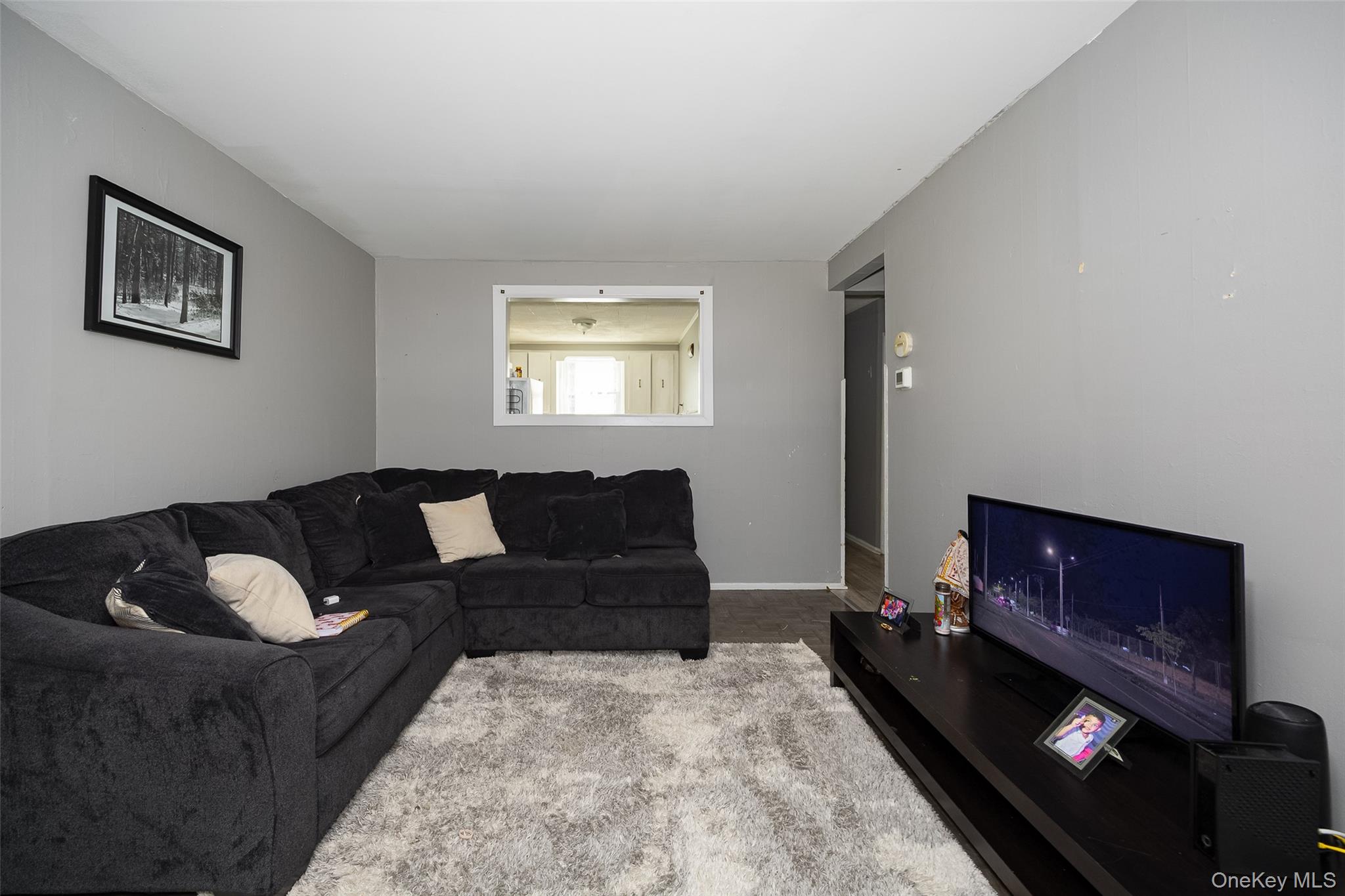 #4 photo, 28 Vernon Terrace, Poughkeepsie , NY 12601