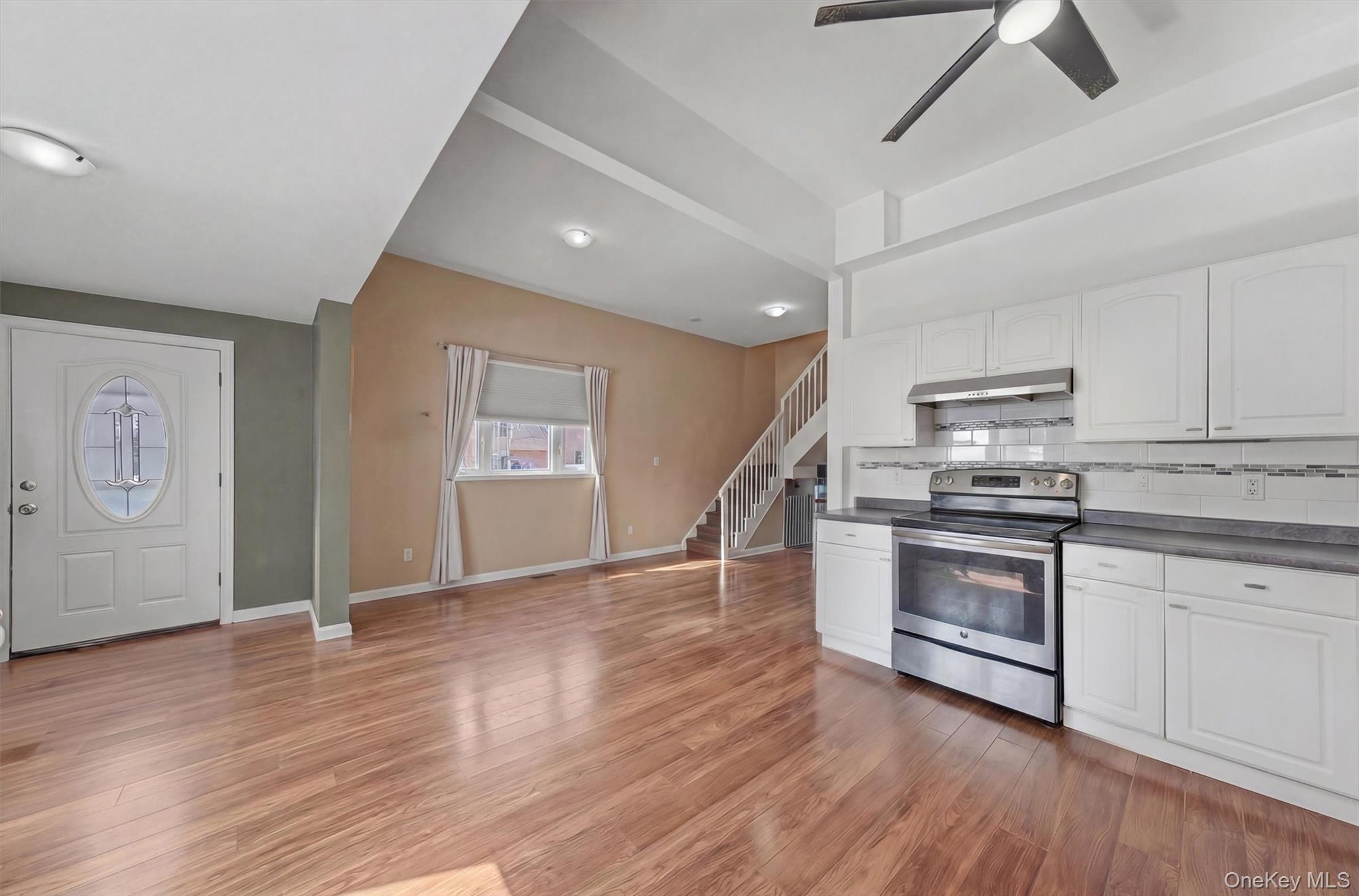 #14 photo, 9 Java Road, Patterson , NY 12563