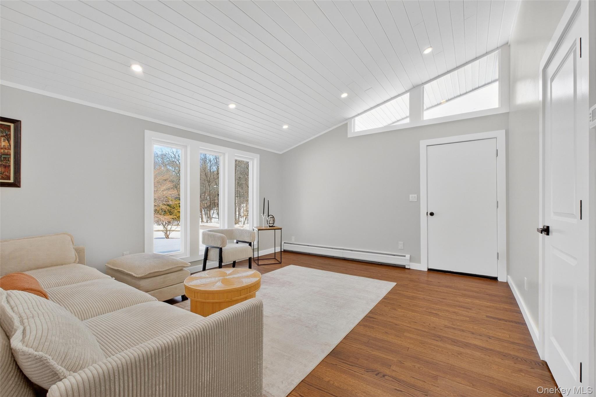 #5 photo, 74 Roosevelt Road, 뉴욕주 Hyde Park , NY 12538