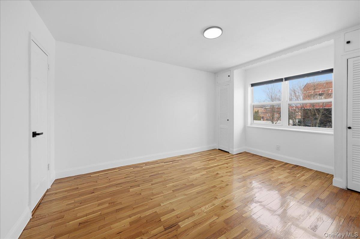 #11 photo, 252 Brinsmade Avenue, 布朗士 Bronx , NY 10465