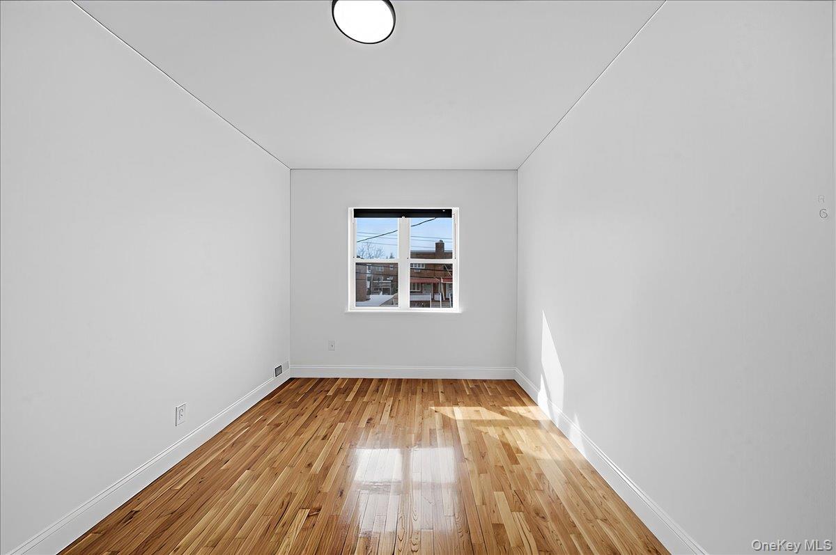 #13 photo, 252 Brinsmade Avenue, 布朗士 Bronx , NY 10465